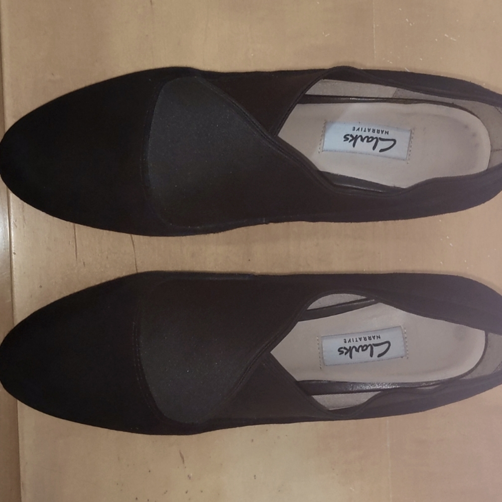 Clarks Kendra Black Suede shoes Size 8M